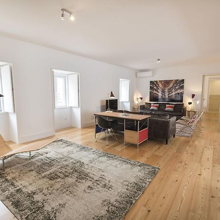 Lovelystay - Chic, Citrus Home - Private Garden Lisboa المظهر الخارجي الصورة
